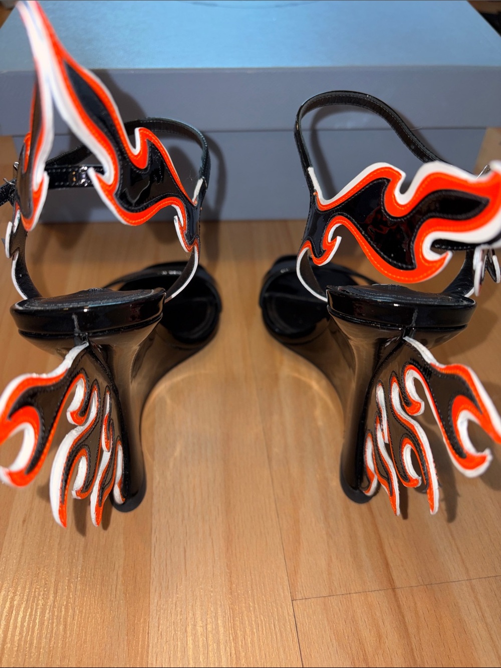 Prada Black Patent Leather Sandals with Red and White Flame Accents - Picture 6 of 10